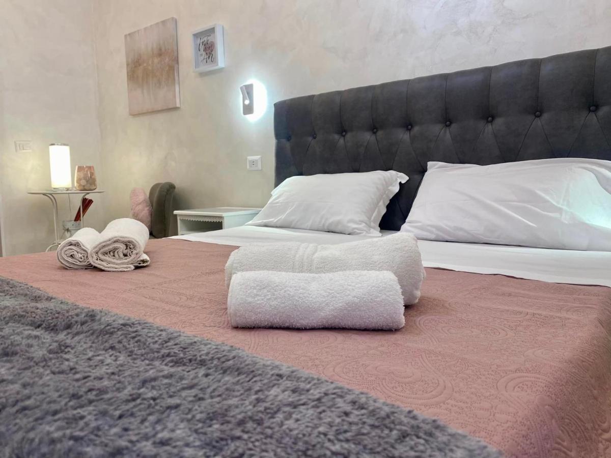 Close To The Coloseum, 2 Minutes Walk From Metro A Apartamento